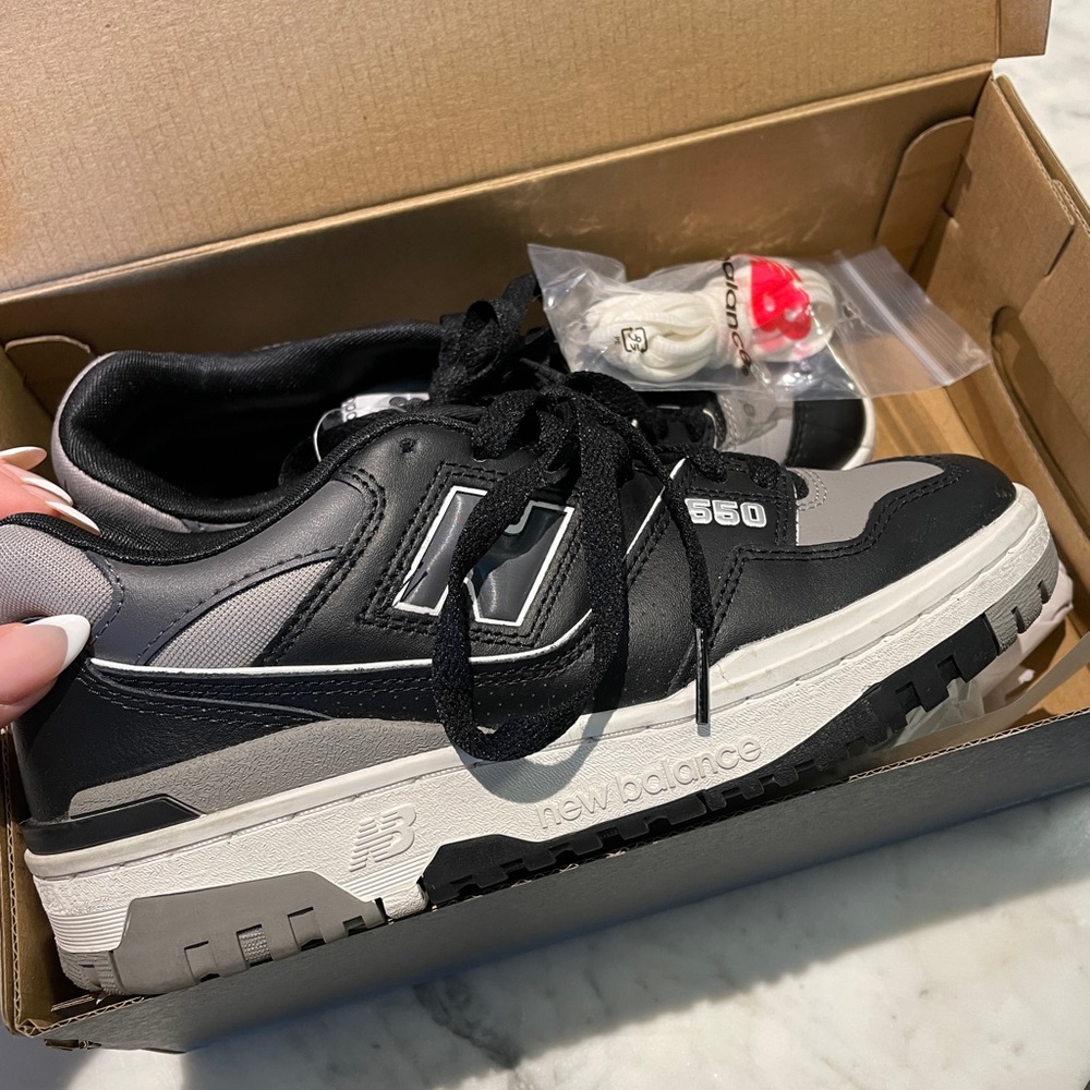 New Balance 550 Sneakers in Black and Gray